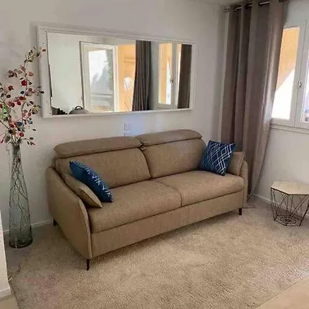 Apartment Appart 4p Dans Golf Et Piscine *