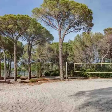 Apartment Appart 4p Dans Golf Et Piscine